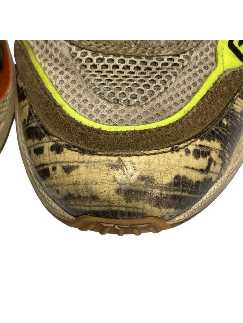 Gucci Ultra Space Sneakers 7 Brown - Picture 8 of 15